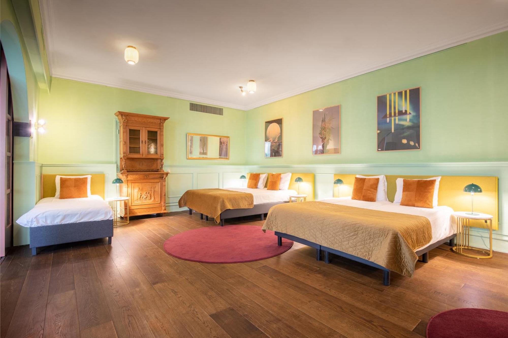 Hotel Nieuw Antiek Helden Phòng bức ảnh