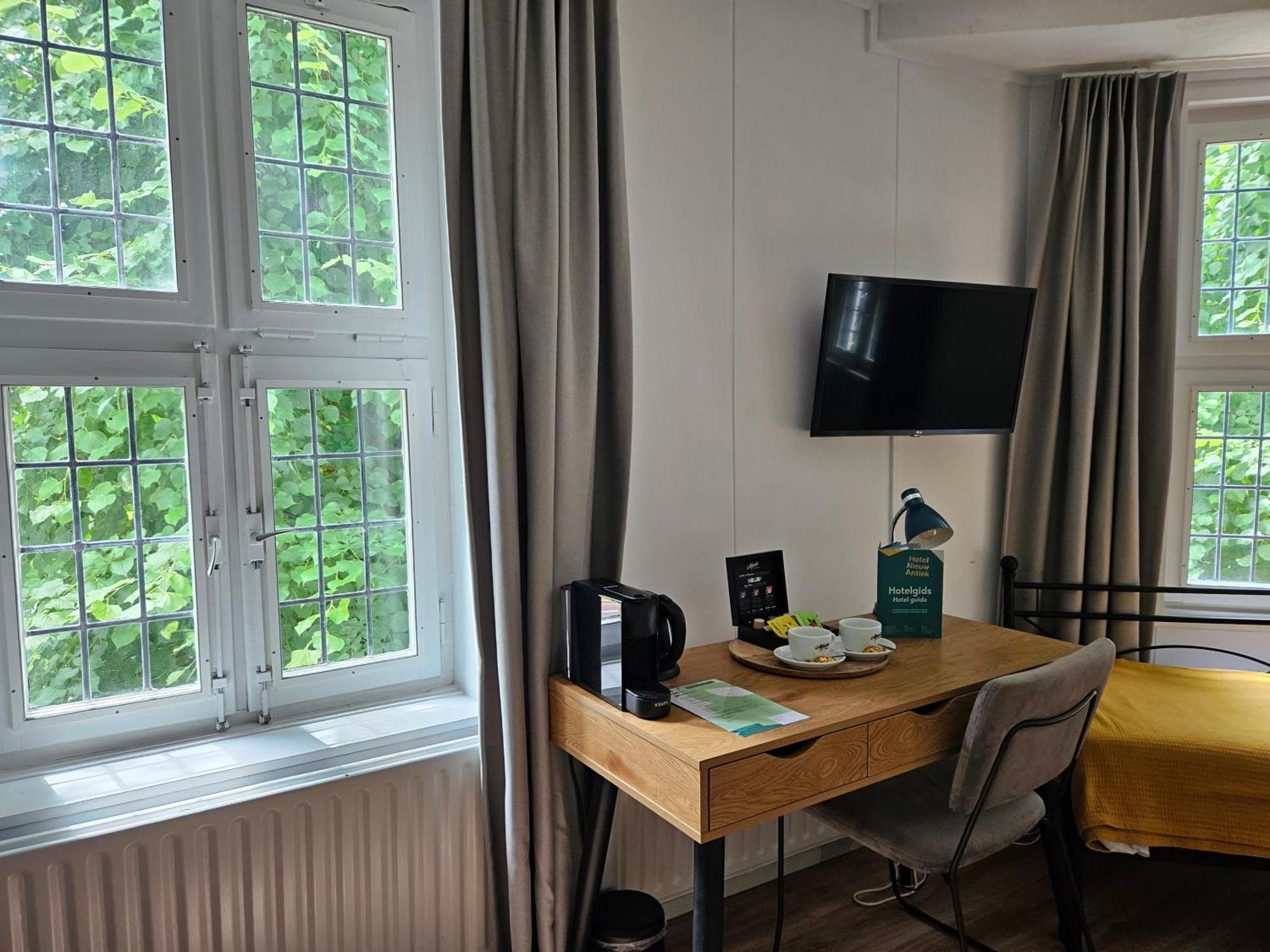 Hotel Nieuw Antiek Helden Phòng bức ảnh