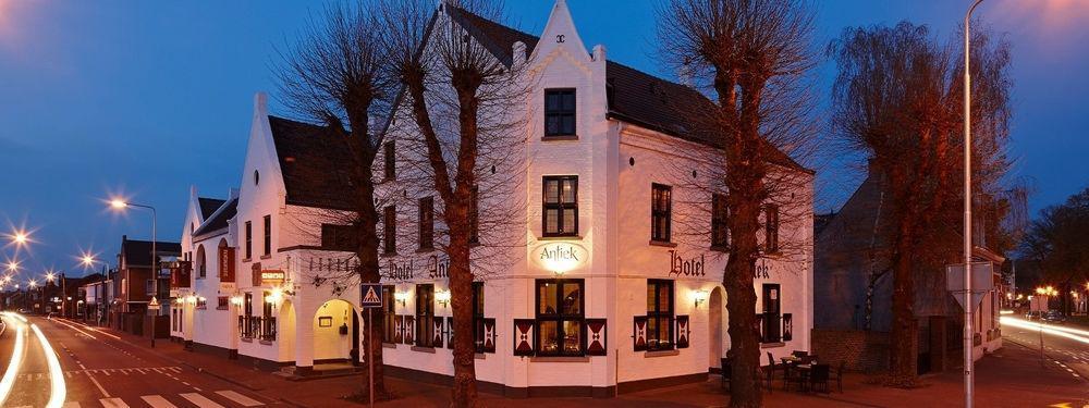 Hotel Nieuw Antiek Helden Ngoại thất bức ảnh