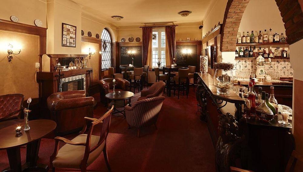 Hotel Nieuw Antiek Helden Ngoại thất bức ảnh